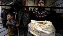 أزمة الخبز تتفاقم في الرقة السورية (دليل سليمان/فرانس برس)