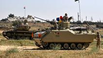 دبابات مصرية على الجانب المصري من حدود غزة - 23 مارس 2024 -فرانس برس