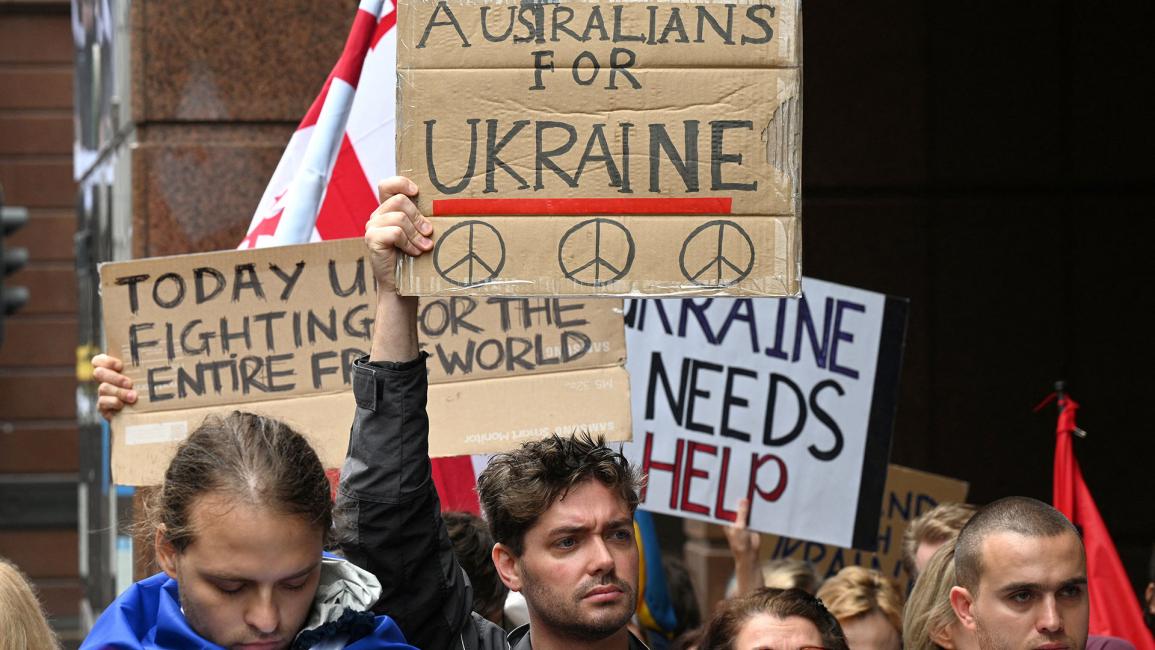تظاهرات حول العالم ضد الغزو الروسي لأوكرانيا