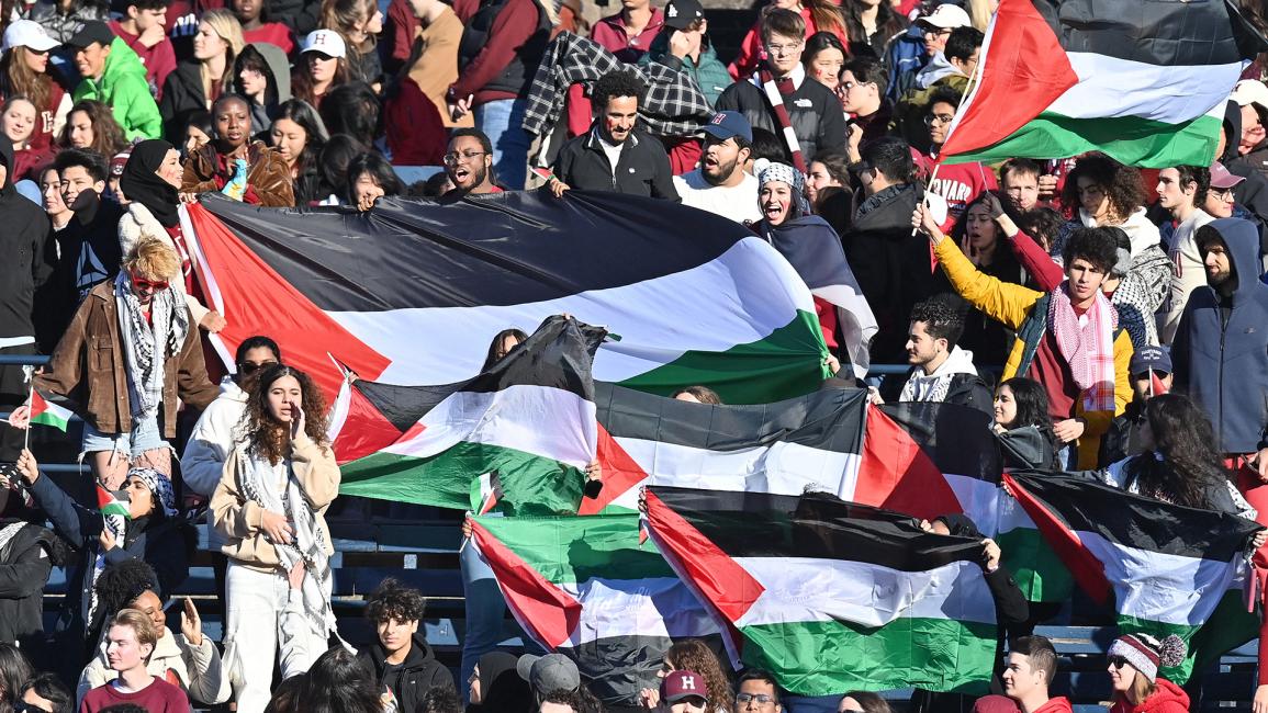 طلاب يحتجون من أجل فلسطين في جامعة ييل، نيو هيفن، كونيكتيكت (ويليامز بول/ Getty)
