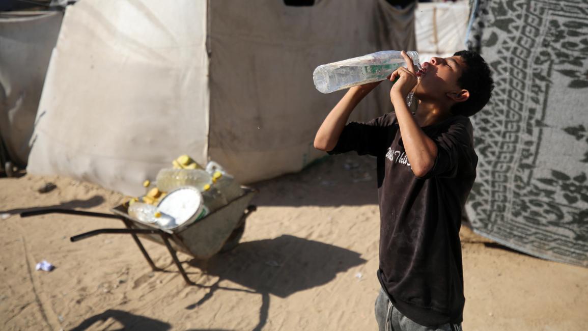 كارثة جديدة مع عدم توفر مياه الشرب (مجدي فتحي/Getty)