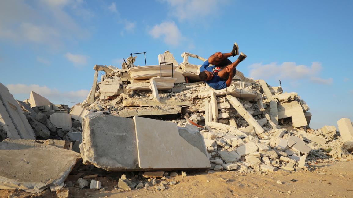 أصبحت رياضة الباركور شائعة في غزة في العقود القليلة الماضية (حسن جدي/الأناضول)