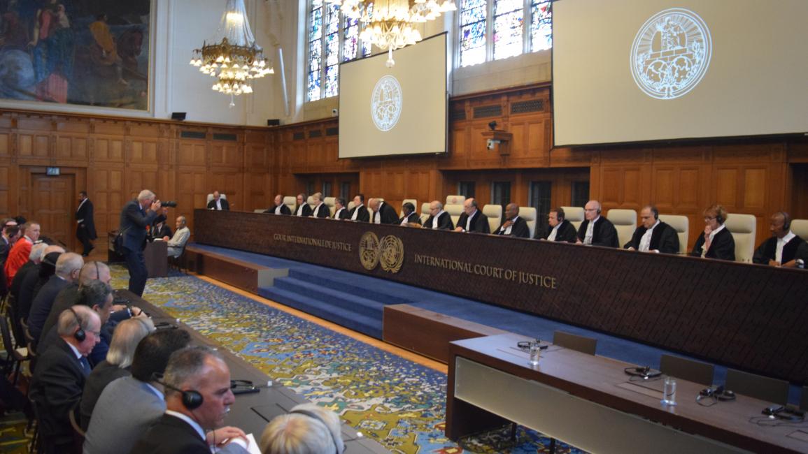 قضاة "العدل الدولية" في لاهاي يقدمون رايهم الاستشاري بشأن العواقب القانونية لسياسات الاحتلال الإسرائيلي (19/7/2024 الأناضول)