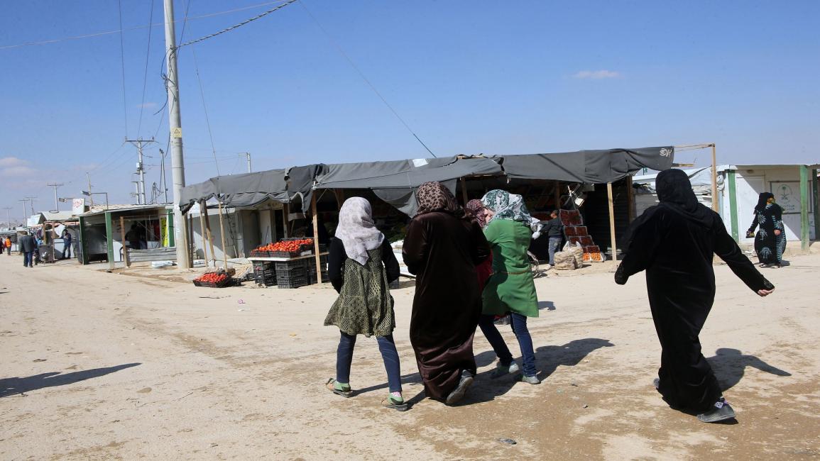 لاجئون سوريون في مخيم الزعتري الأردني (GETTY)