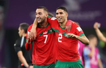 تألق حكيمي وزياش مع المغرب في مونديال قطر نهاية عام 2022 (كاثرين إيفل/Getty)