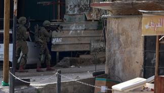 جنود الاحتلال قرب مخيم نور شمس، 10 إبريل 2022 (فرانس برس)