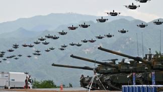 مجموعة من المسيّرات الكورية الجنوبية خلال تدريب عسكري، 25 مايو 2023 (فرانس برس)