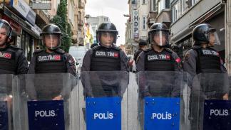 إصابة 14 ضابط شرطة ورجل إطفاء خلال أحداث ولاية قيصري التركية،2 أكتوبر 2023 (فرانس برس)