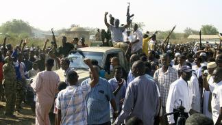حرب السودان/عناصر من قوات المقاومة المسلحة في القضارف، 16يناير 2024 (إبراهيم حميد/فرانس برس)