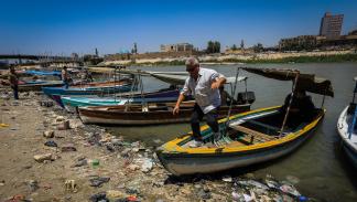 مستويات تلوث مقلقة في العاصمة بغداد (مرتضى السوداني/الأناضول)