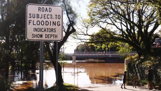 غمرت مياه الفيضانات نهر هاوكيسبيري في سيدني، في 7 إبريل 2024 (Getty)