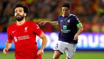 LEICESTER, ENGLAND - DECEMBER 28: Mohamed Salah of Liverpool looks on during the Premier League match between Leicester City and Liverpool at The King Power Stadium on December 28, 2021 in Leicester, England. (Photo by Malcolm Couzens/Getty Images)