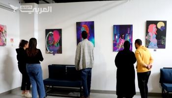 رسامة تونسية تتغلب على إعاقتها بالفن الرقمي