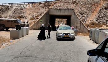 حصار إسرائيلي على برقا لليوم الثاني.. حاجز يعمّق معاناة الفلسطينيين