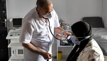 4 ملايين تونسي مصابون بضغط الدم (فتحي بلعيد/ فرانس برس)