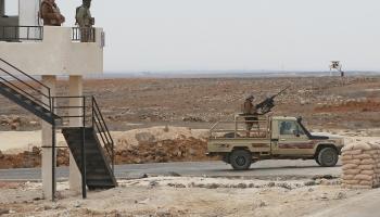 تهريب المخدرات عبر الحدود السورية الأردنية/دورية لقوات أردنية على الحدود مع سورية، فبراير2022 (خليل مزرعاوي/فرانس برس)