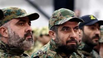 القيادي في حزب الله فؤاد شكر إلى يمين الصورة (إكس)