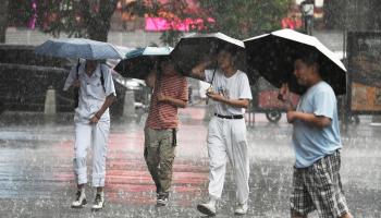 شهدت الصين ظروفاً جوية متطرفة جداً هذا الصيف (غريغ بيكر/ فرانس برس)