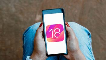 iOS 18 على جهاز آيفون، 5 يونيو 2024 (رافائيل هنريكي/Getty)