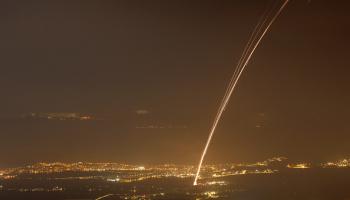 صواريخ أطلقت من جنوب لبنان فوق الجليل الأعلى 15 يوليو 2024 (Getty) 