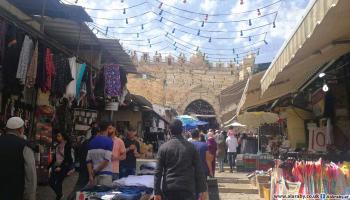 القدس تتزين استعداداً لاستقبال شهر رمضان(العربي الجديد)