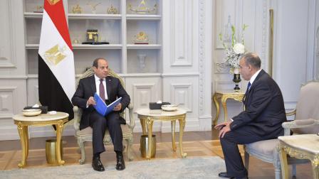 السيسي يلتقي وزير خارجيته بدر عبد العاطي (فيسبوك)