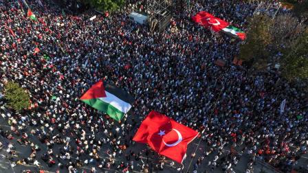 تظاهرة في إسطنبول تنديداً باغتيال إسماعيل هنية ودعماً لغزة (إكس)