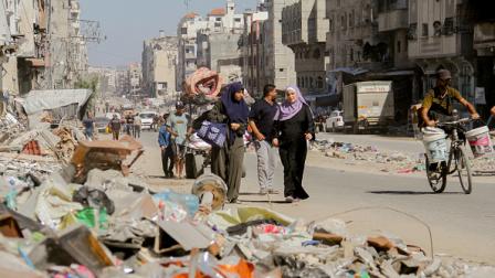 نزوح فلسطينيين من منطقة شمال قطاع غزة، 12 أكتوبر 2024 (محمود عيسى/فرانس برس)